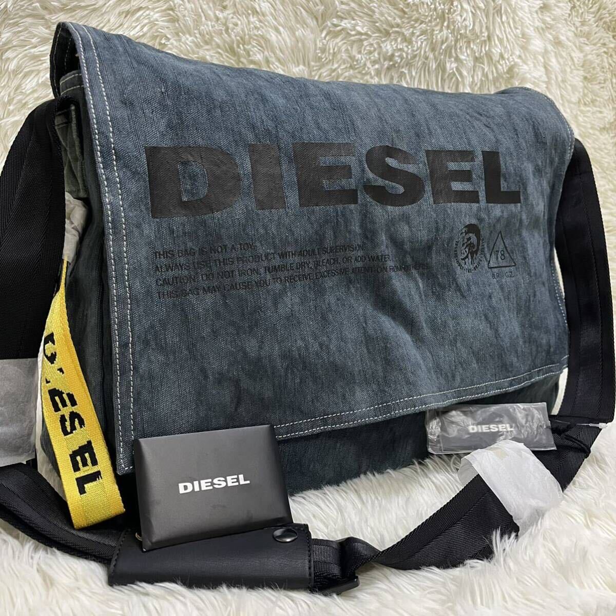 未使用タグ付 現行 大容量DIESEL/ディーゼル ●A4、PC可●デニム ショルダーバッグ メッセンジャー 斜め掛け デカロゴ ブレイブマン メンズ_画像1