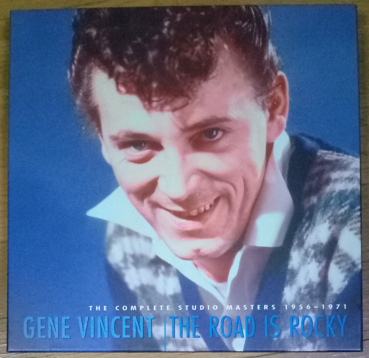 貴重盤・223曲 / GENE VINCENT - THE ROAD IS ROCKY - COMPLETE STUDIO MASTERS 1956-1971 (8CD Box) / ロカビリー / ジーン・ヴィンセント_画像1