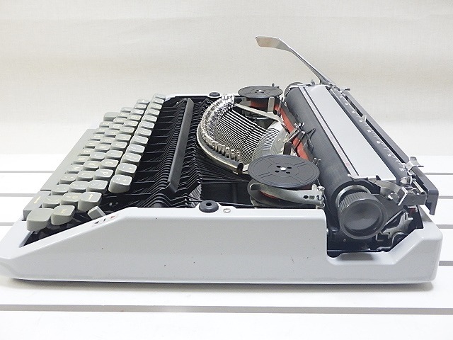 * old typewriter SILVER REED 750 Fast Spacer SEIKO* G238 silver Lead Seiko 