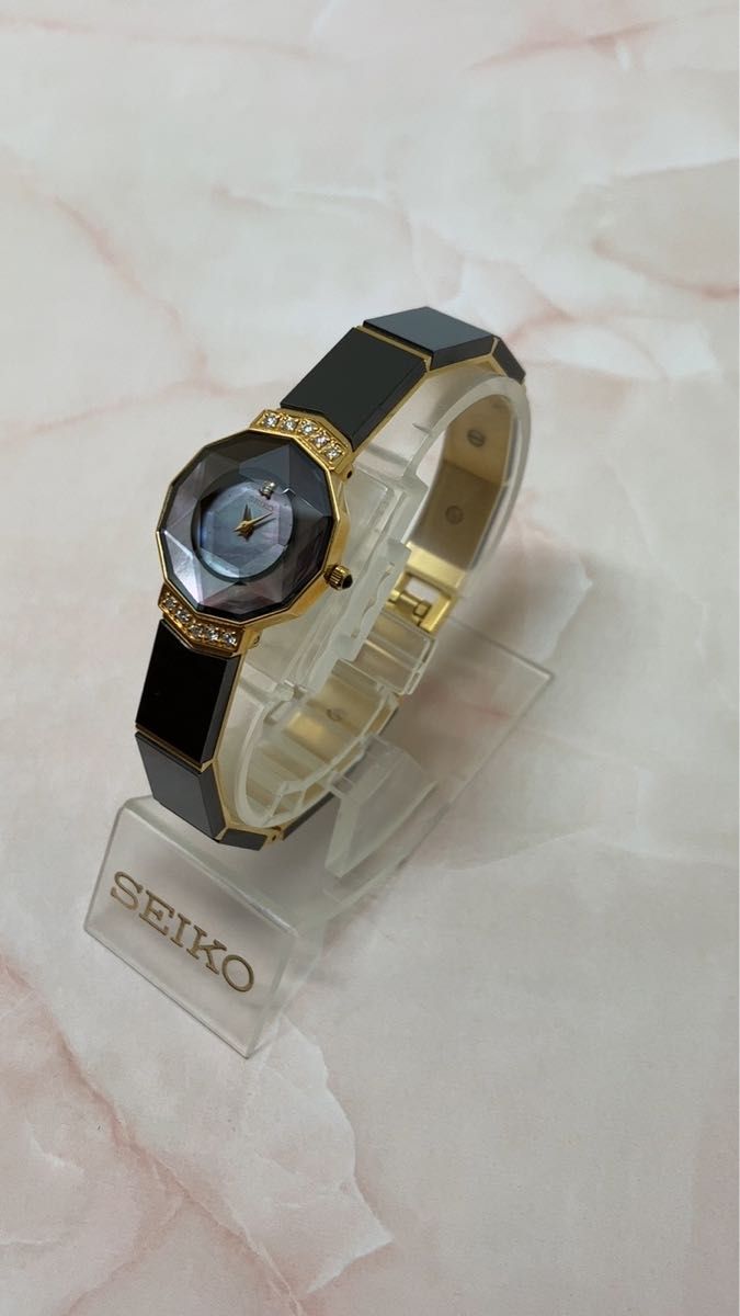 SEIKO EXCELINE SWDZ018 未使用新品　腕時計 レディース　 クォーツ　エクセリーヌ