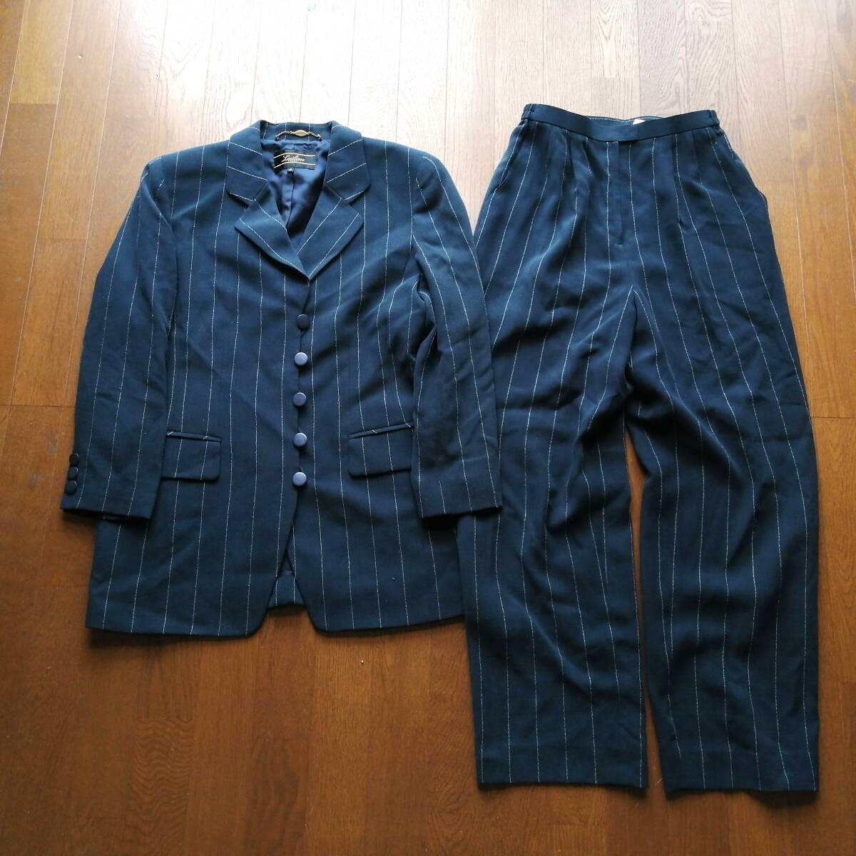  Leilian Leilian setup suit stripe black size 9 Vintage 24-0501bu01