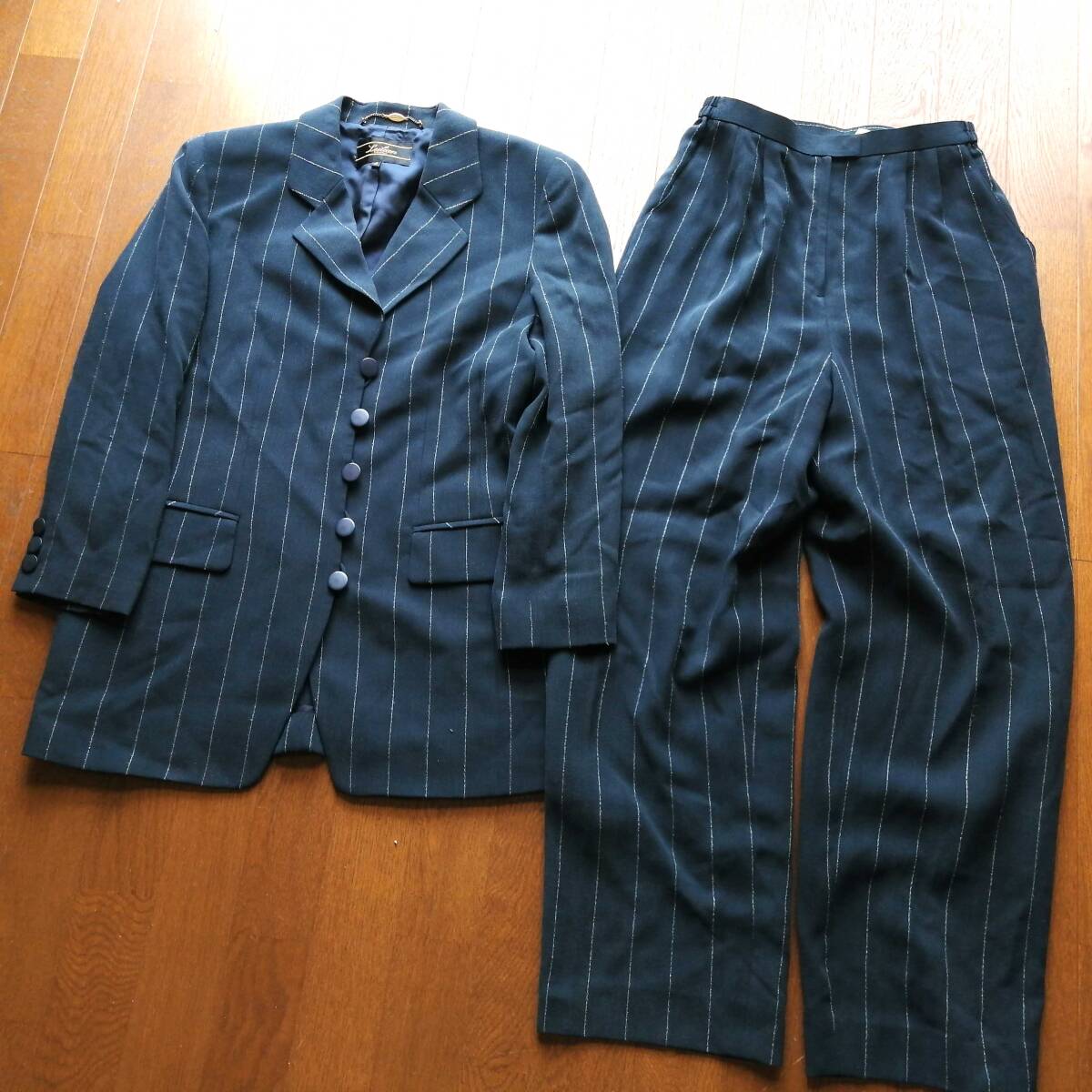  Leilian Leilian setup suit stripe black size 9 Vintage 24-0501bu01