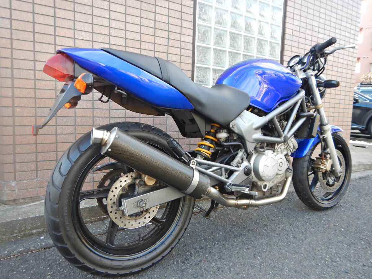 ホンダ VTR250 キャブレター車後期型2連メーター カーボンマフラー メーター距離7455kmの画像3