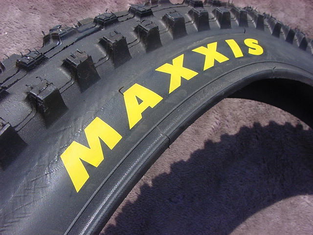 MAXXIS SHORTY 3C/maxxgrip DHCASING 27.5x2.40 新品未使用の画像5