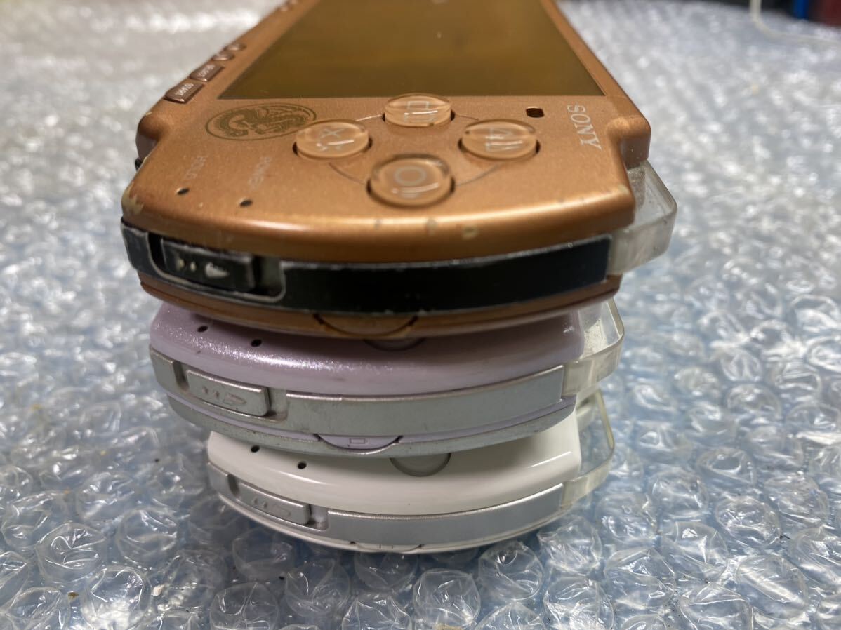 SONY :PSP-2000(3台セットです)_画像5