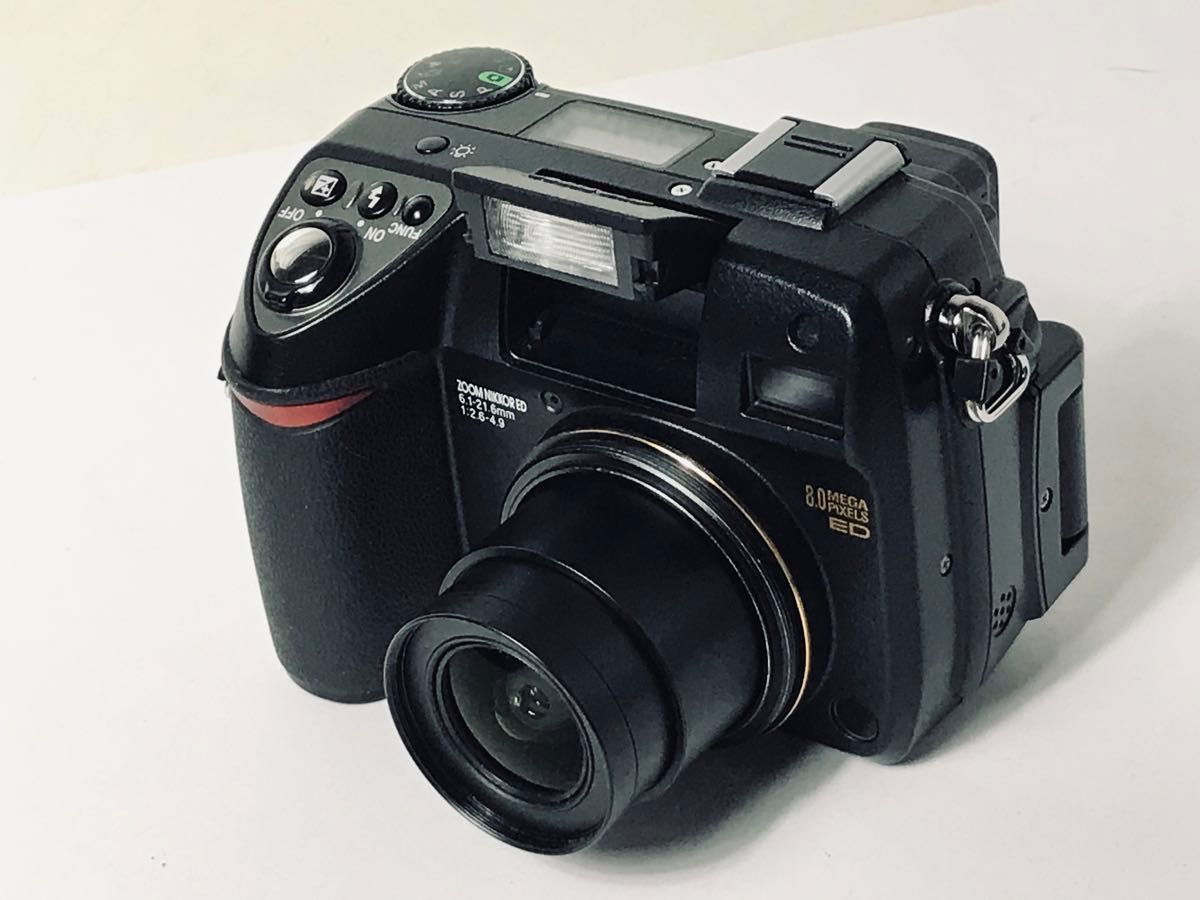 美品 Nikon COOLPIX 8400 ニコン デジタルカメラ デジカメ 動作品