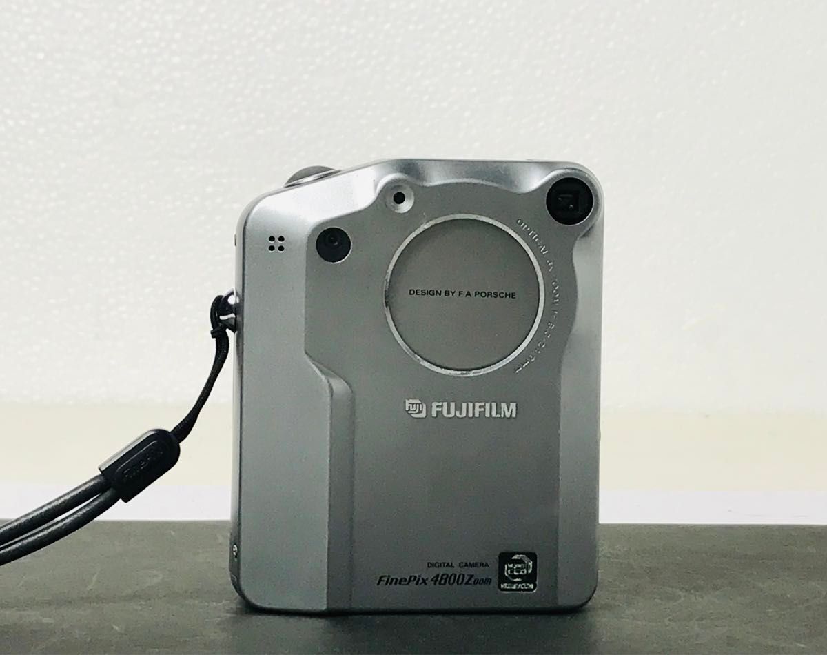 美品 FUJIFILM FinePix 4800Z フジフィルム デジタルカメラ 美品 FUJIFILM FinePix 4800Z フジフィルム デジタルカメラ