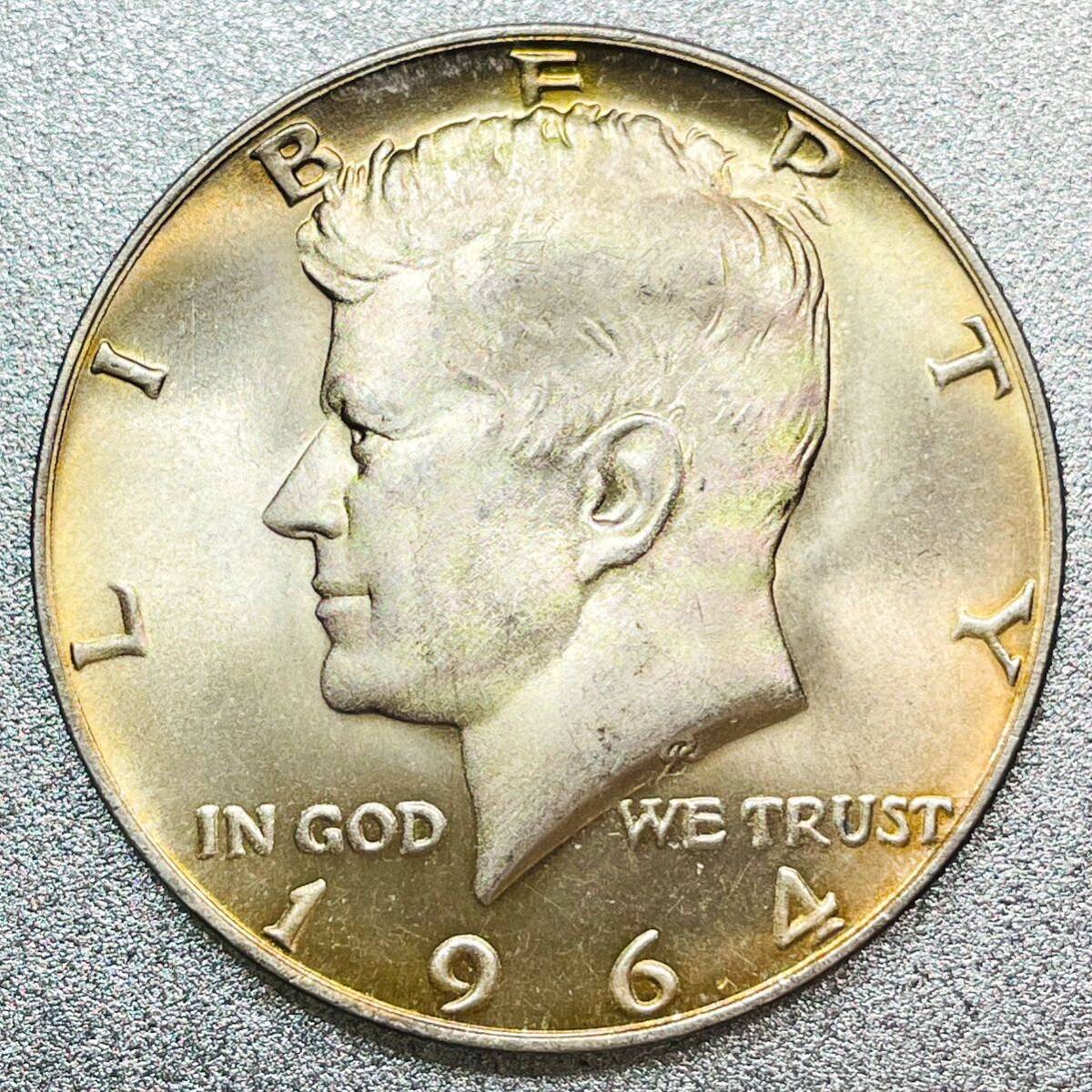 ケネディ リバティ ハーフダラー 銀貨 1964年　トーン　マルチカラー　レプリカコイン_画像1