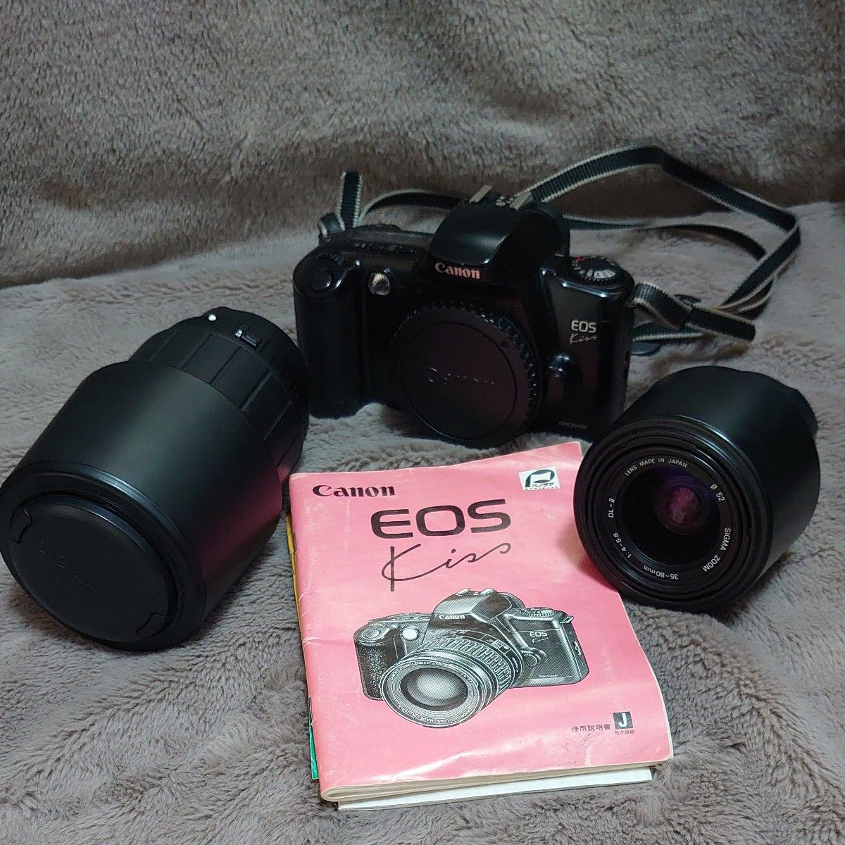 Canon EOS Kiss キャノン 一眼レフ フィルムカメラ 動作不明品 Canon EOS Kiss キャノン 一眼レフ フィルムカメラ 動作不明品
