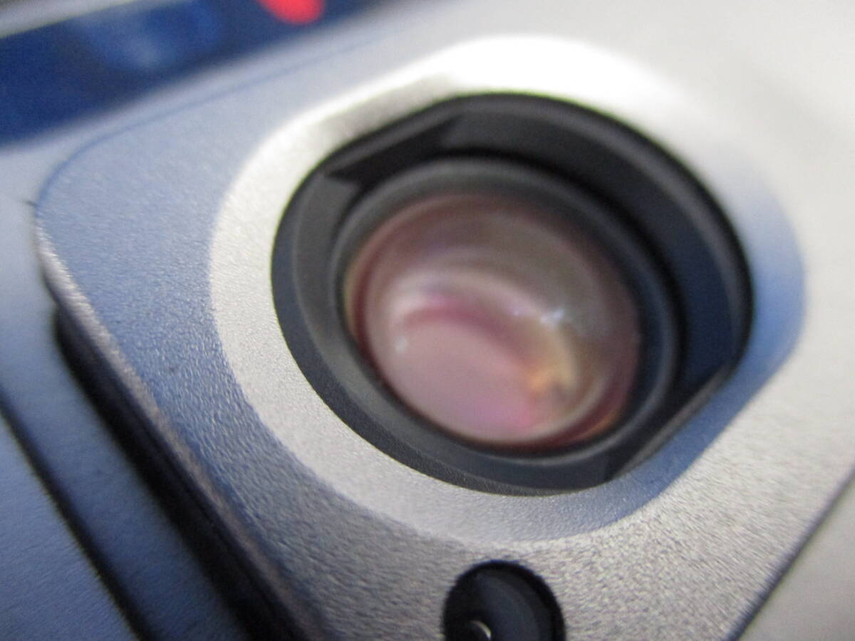 FUJIFILM 富士フィルム コンパクト フィルムカメラ CARDIA mini TIARA SUPER-EBC FUJINON 28mm 作動品 使用説明書付き 【2146】_画像4