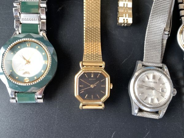 【ジャンク】　腕時計・懐中時計　大量まとめ　　概ね2.5ｋｇ　SEIKO/シチズン/CASIO/ワンピース/キティちゃん　など　O0505F_画像7