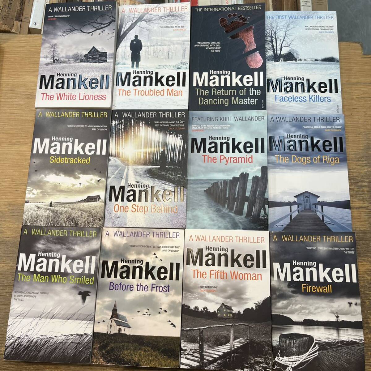 s0515-2.洋書/ディスプレイ/Henning Mankell/小説/文学/インテリア/小物/装飾/_画像1