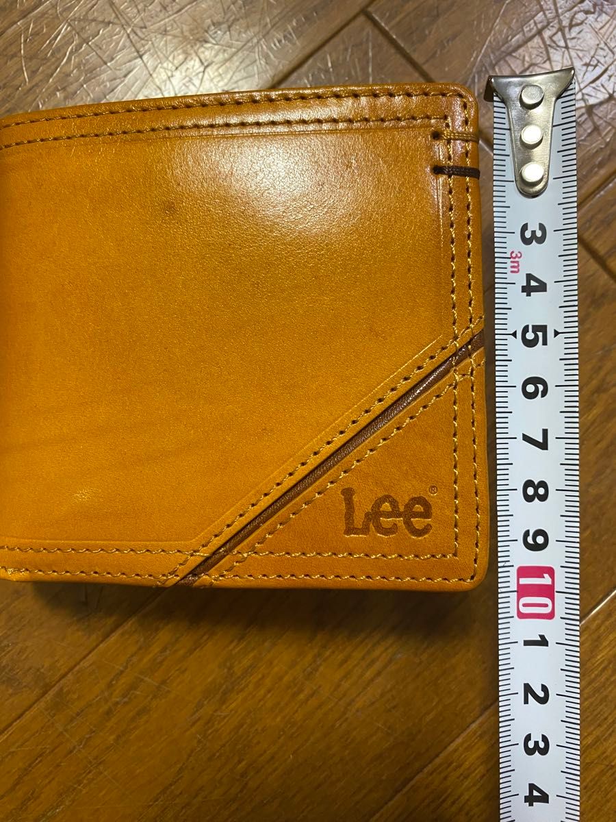 Lee 二つ折り財布 イタリアンレザー  ブラウン 未使用ですが1箇所内側に小さな剥がれあり メンズ