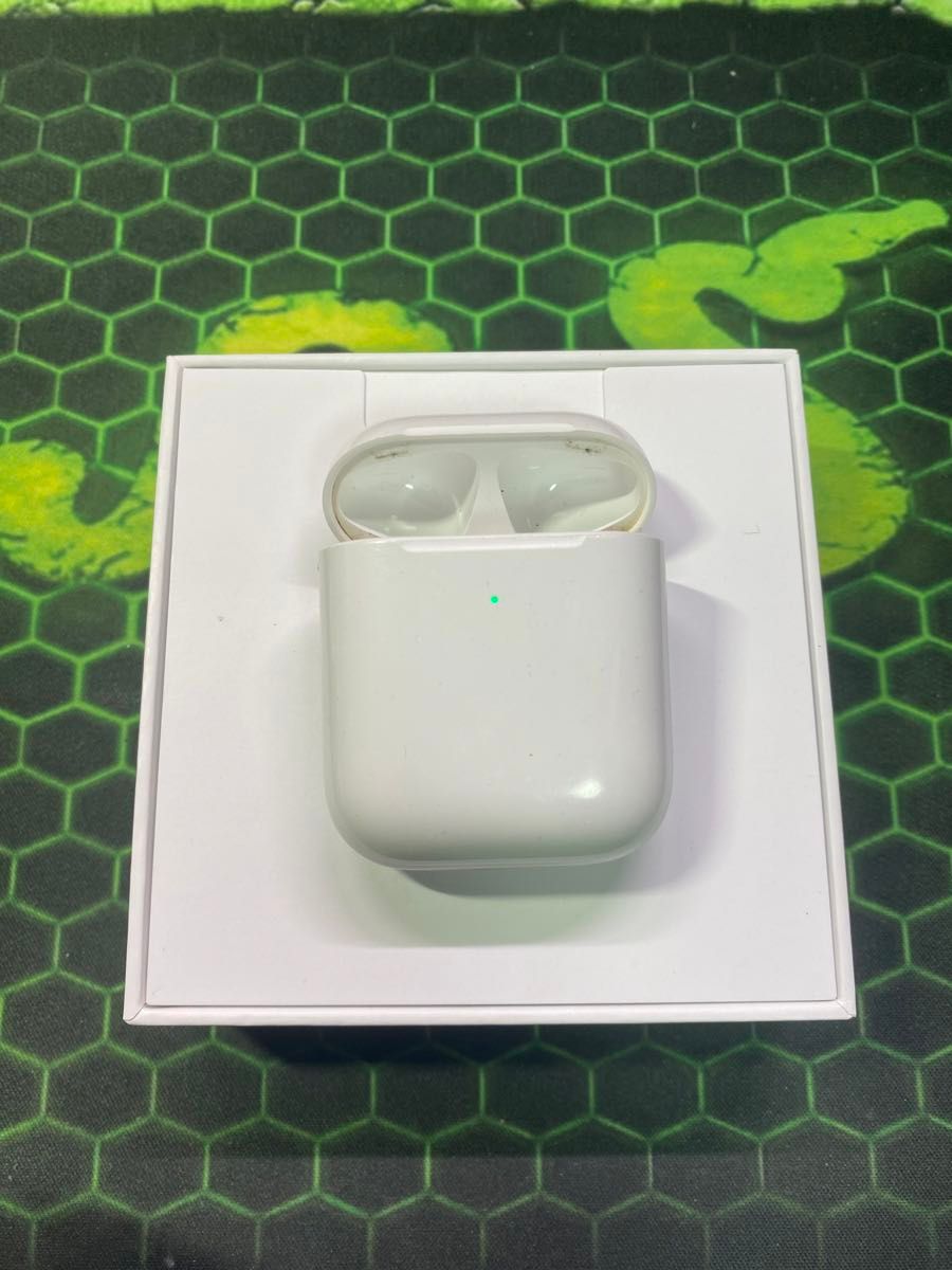 Apple AirPods  第2世代　充電ケース ワイヤレス充電