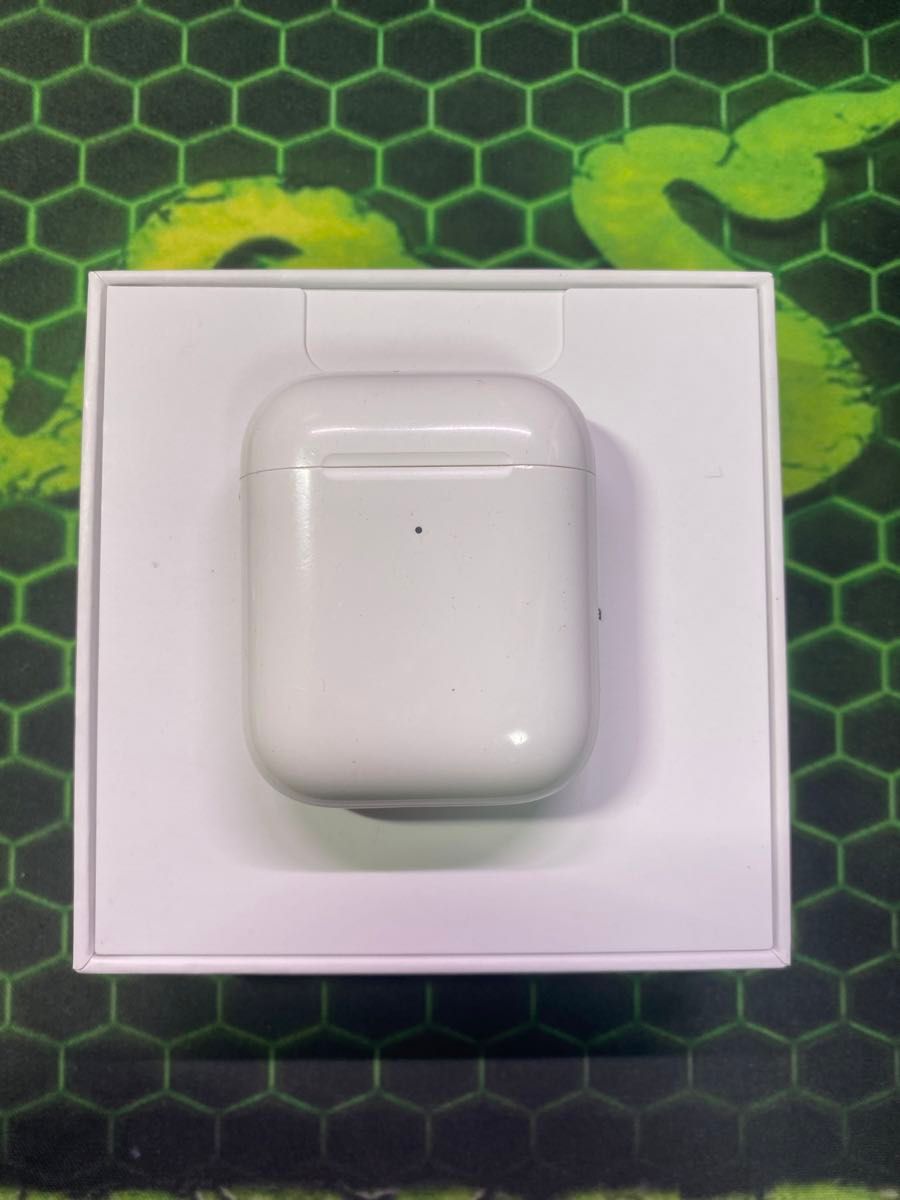 Apple AirPods  第2世代　充電ケース ワイヤレス充電