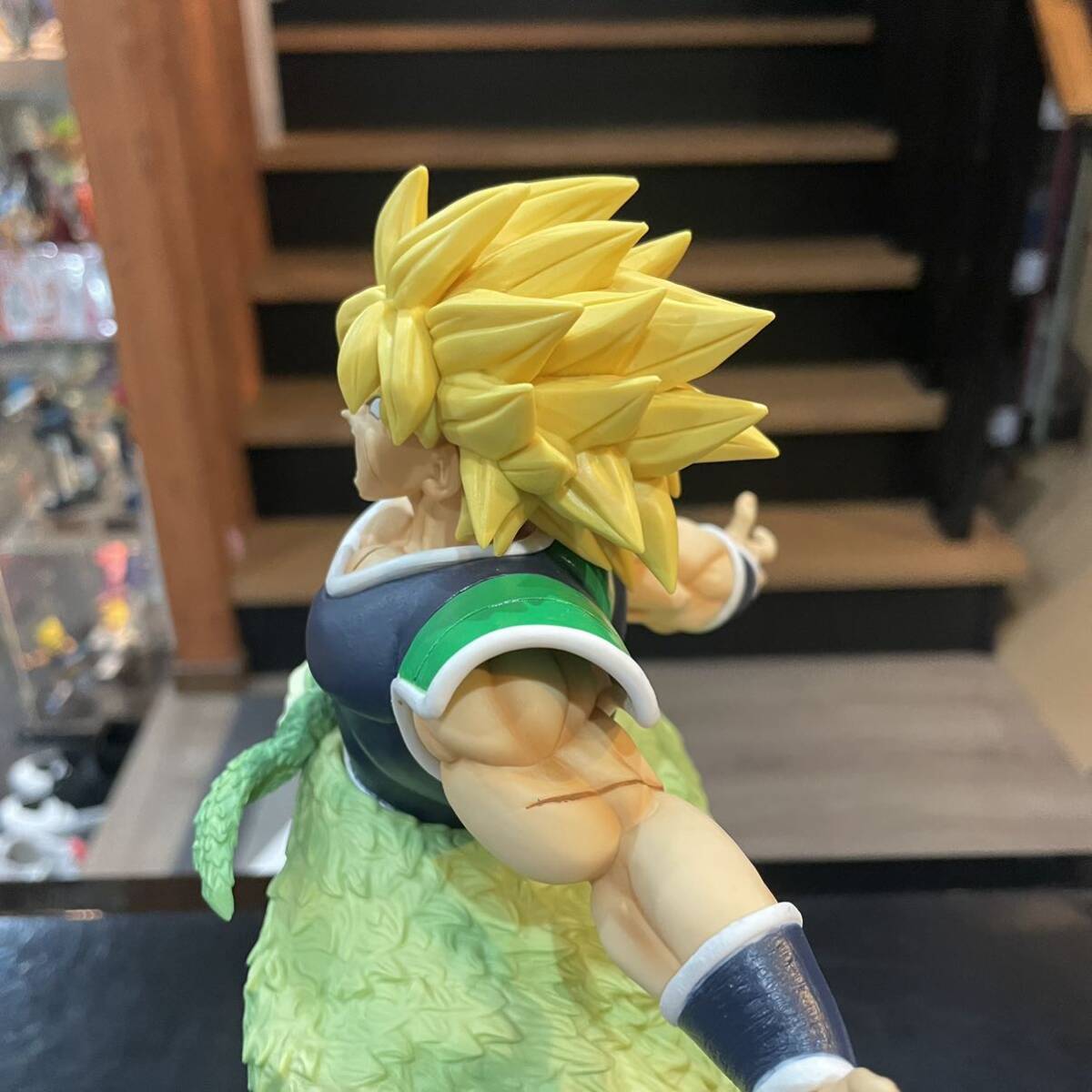 ★【現状品】 フィギュア 一番くじ ドラゴンボール B賞 超サイヤ人ブロリー フィギュア BANDAI バンダイ Rising Fighters 箱無し 1VD-017_画像6