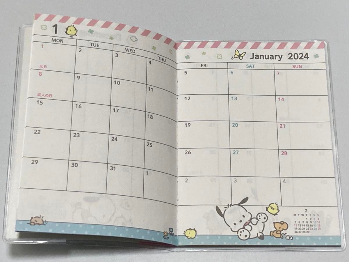 【G】ポチャッコ　2024年　卓上カレンダー　スケジュール帳　手帳　サンリオ