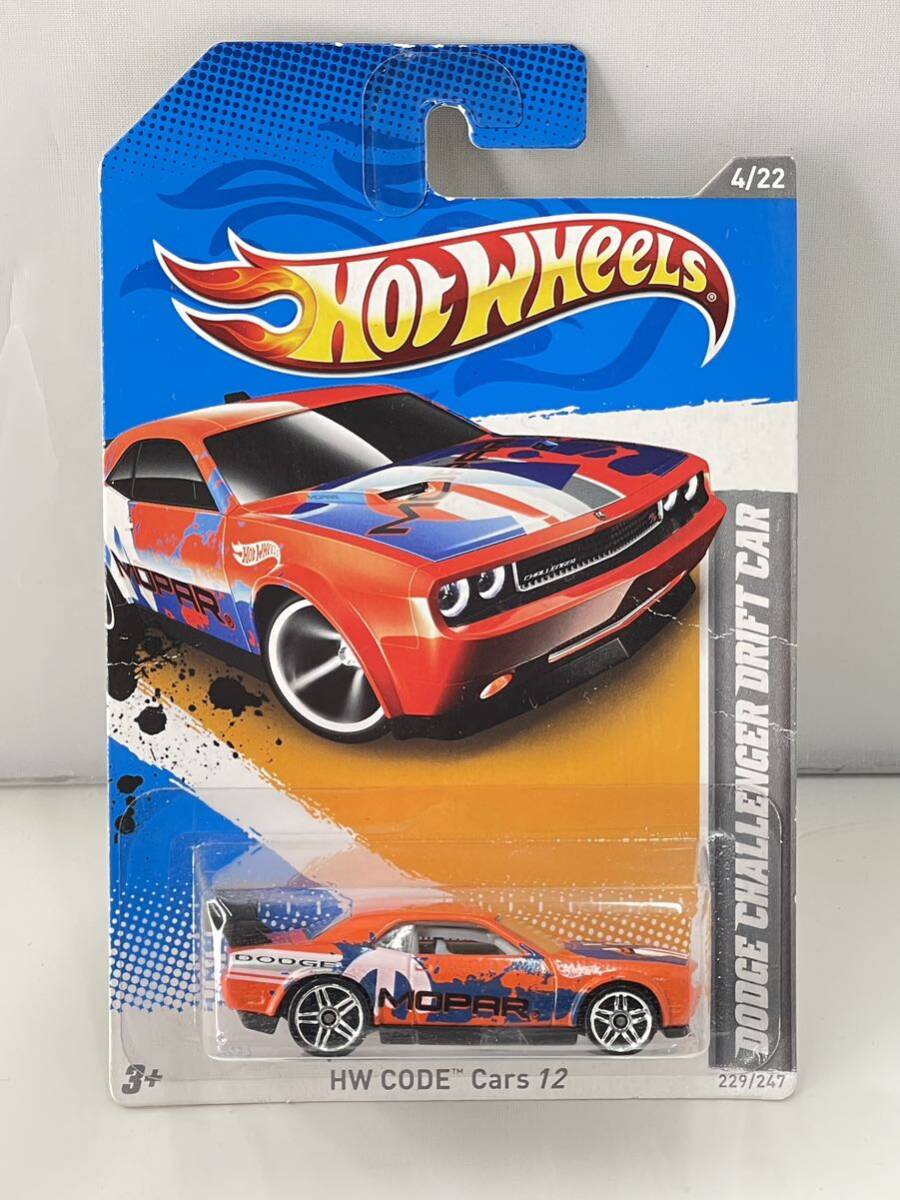 新品未開封 保管品 Mattel マテル Hot Wheels ホットウィール ミニカー 旧ロゴ HW CODE cars 12 DODGE CHALLENGER DRIFT CAR / 022_画像2