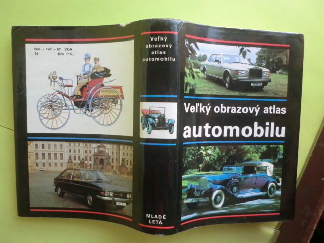 洋版 【Vel’ KY’ obrazovy' atlas automobilu・自動車の初期から～1985年までの写真付き解説】 1987年発行 キズあり_画像1