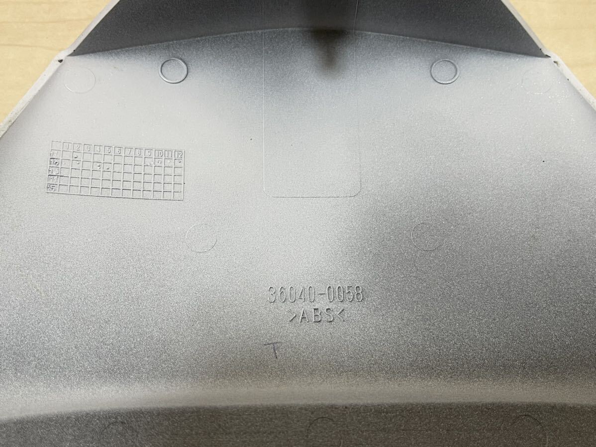 zx14r用純正シングルシートカバー センターカウルセット 送料無料の画像9