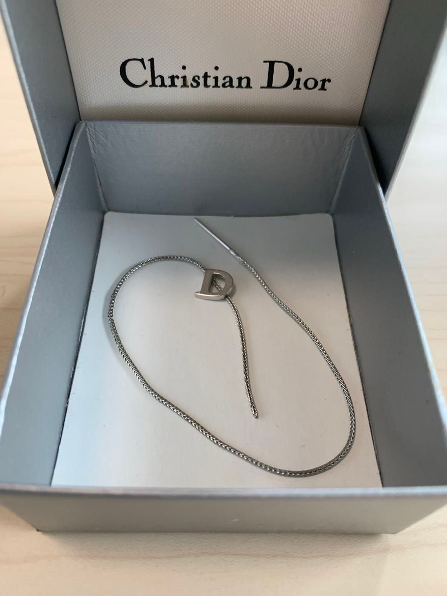 クリスチャン　ディオール  Christian Dior　ピアス　片耳　アクセサリー　シルバー系