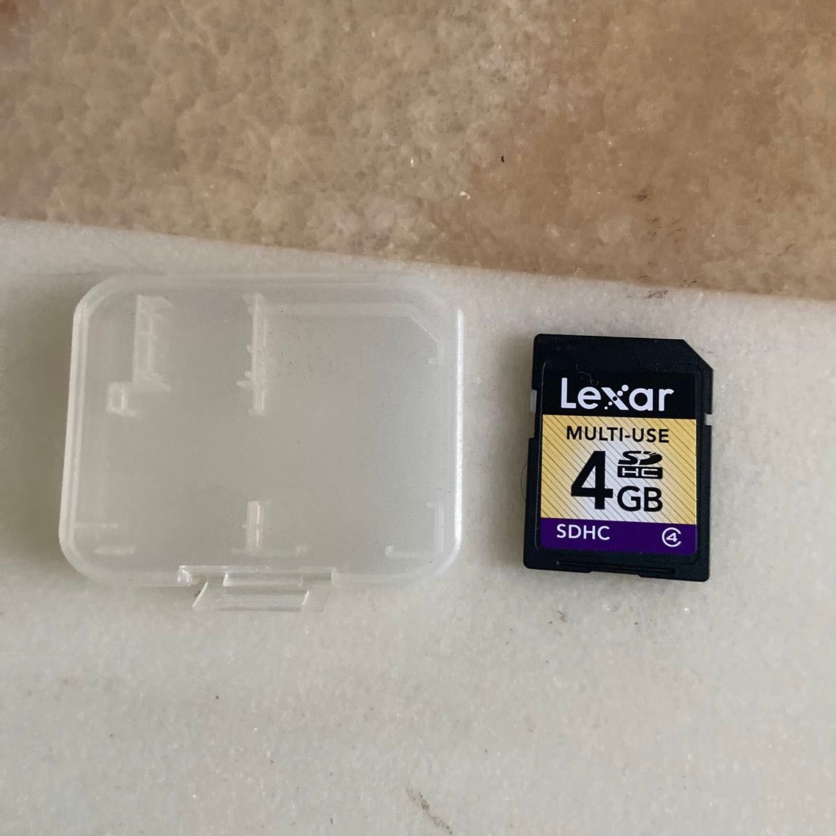 Lexar SDHCカード4GB