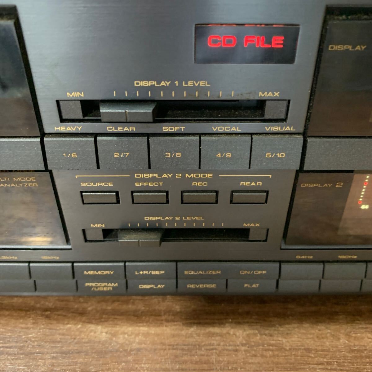 ONKYO オンキョー イコライザー PE-C70 1989年製 STEREO GRAPHIC EQUALIZER オーディオ機器 音響 音楽 趣味 (A3_画像4