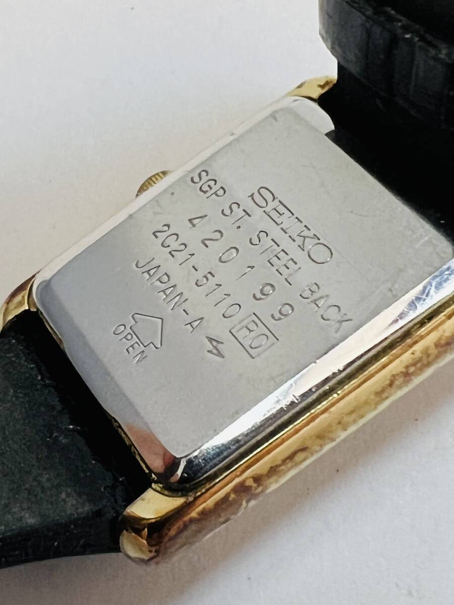 動作未確認　SEIKO セイコー QZ レディース 腕時計 2C21-5110 白文字盤 ローマン スクエア_画像5