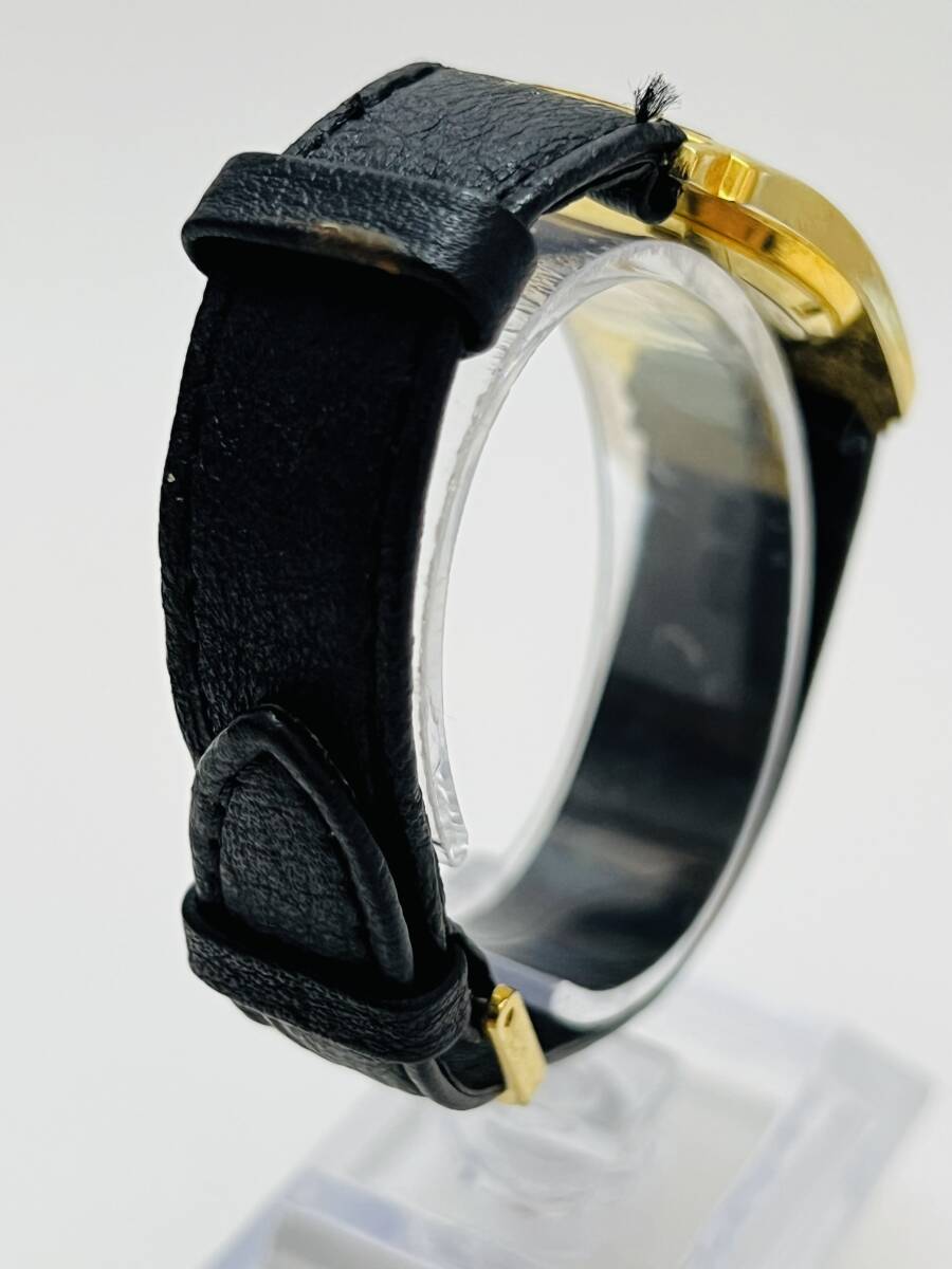 動作未確認　RADO ラドー　22K GOLD PLATED Y481 168899 金　ゴールド 腕時計 　ガラスなし_画像3