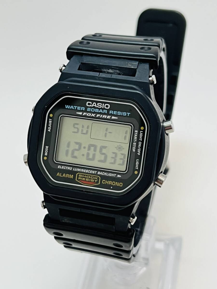 動作　CASIO カシオ G-SHOCK DW-5600E クオーツ 腕時計 ジーショック ベゼルなし　電池交換済_画像1