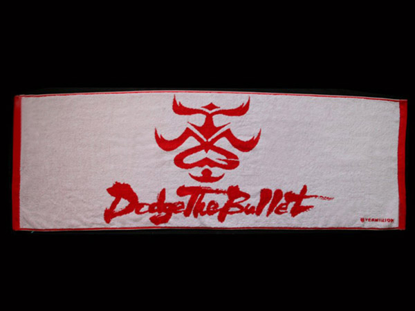 (白)【B'z】TMG Dodge The Bullet Tour2004 コンサートタオル・新品未使用_画像1