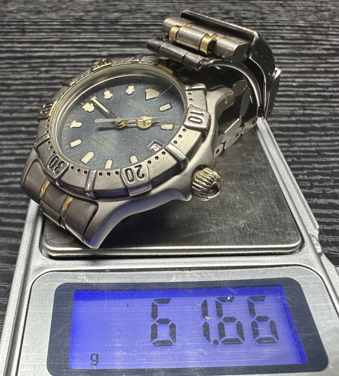 腕時計 SEIKO 7N35-6100 TITANIUN SCUBA 200m AIR DIVER'S SB-AN/SR920SW セイコー スキューバ 61.66g メンズ 9D215WA_画像5