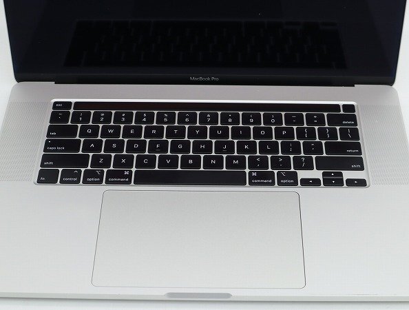 【1円スタート】Apple MacBook Pro 16インチ 2019 シルバー 3072x1920 A2141 EMC3347 ロジックボード欠品_画像2