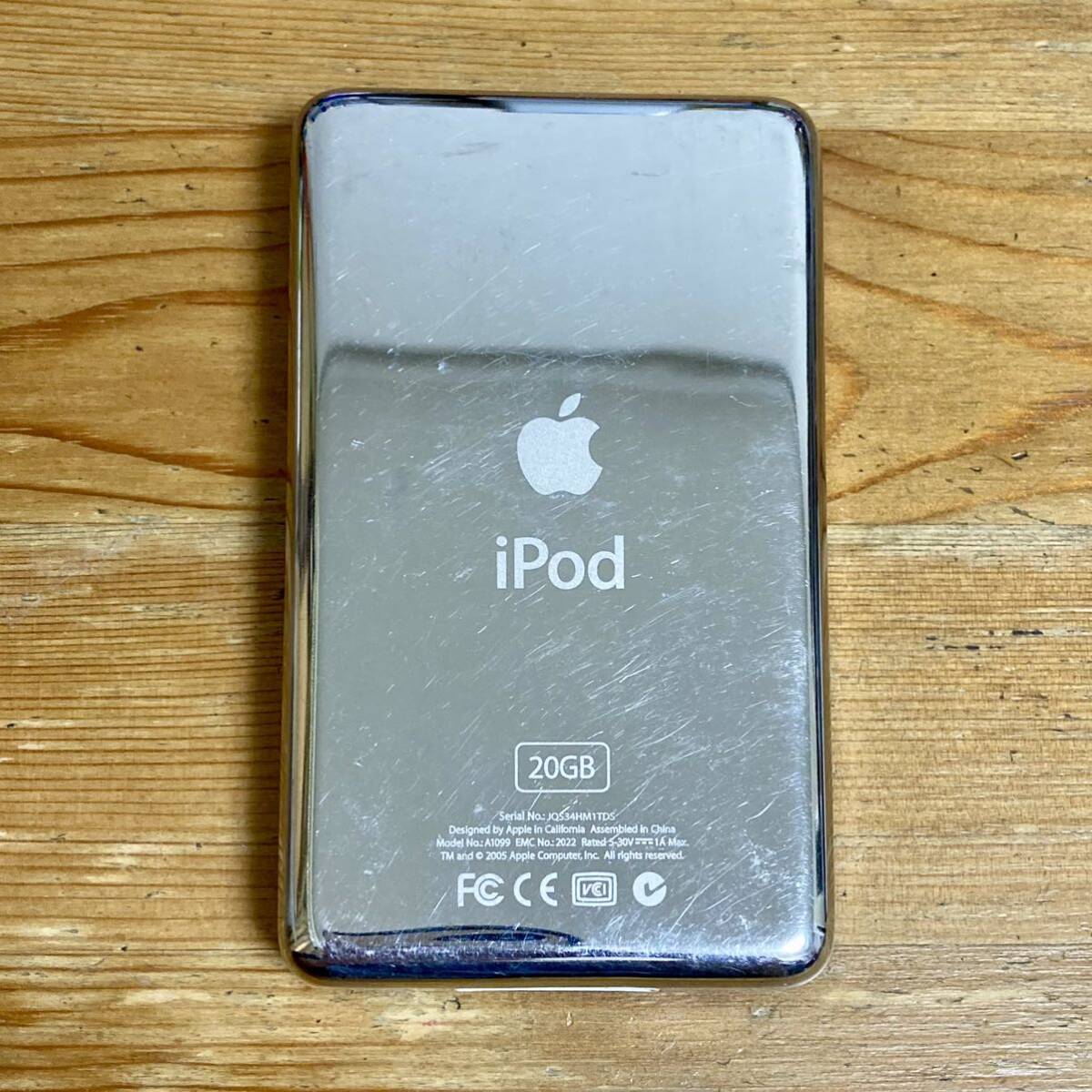 ジャンク品 Apple iPod Classic アップル アイポッド 20GB 不動品 パーツ取りに！の画像2