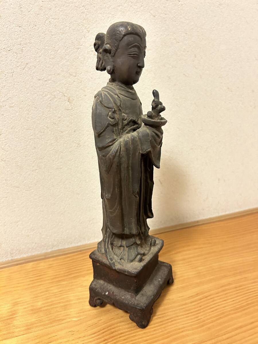 ☆　大珍品！　仏教美術　中国美術　天子像　童子像　立像　古美術品　骨董品　中古品　金属製　☆_画像2