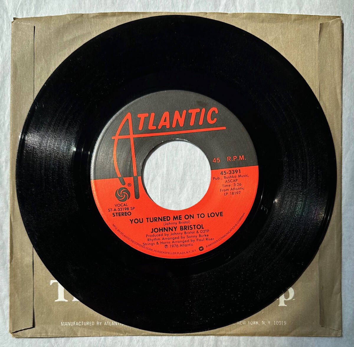 ■1976年 オリジナル US盤 Johnny Bristol - I Sho Like Groovin’ With Ya / You Turned Me On To Love 7”EP 45-3391 Atlantic_画像2