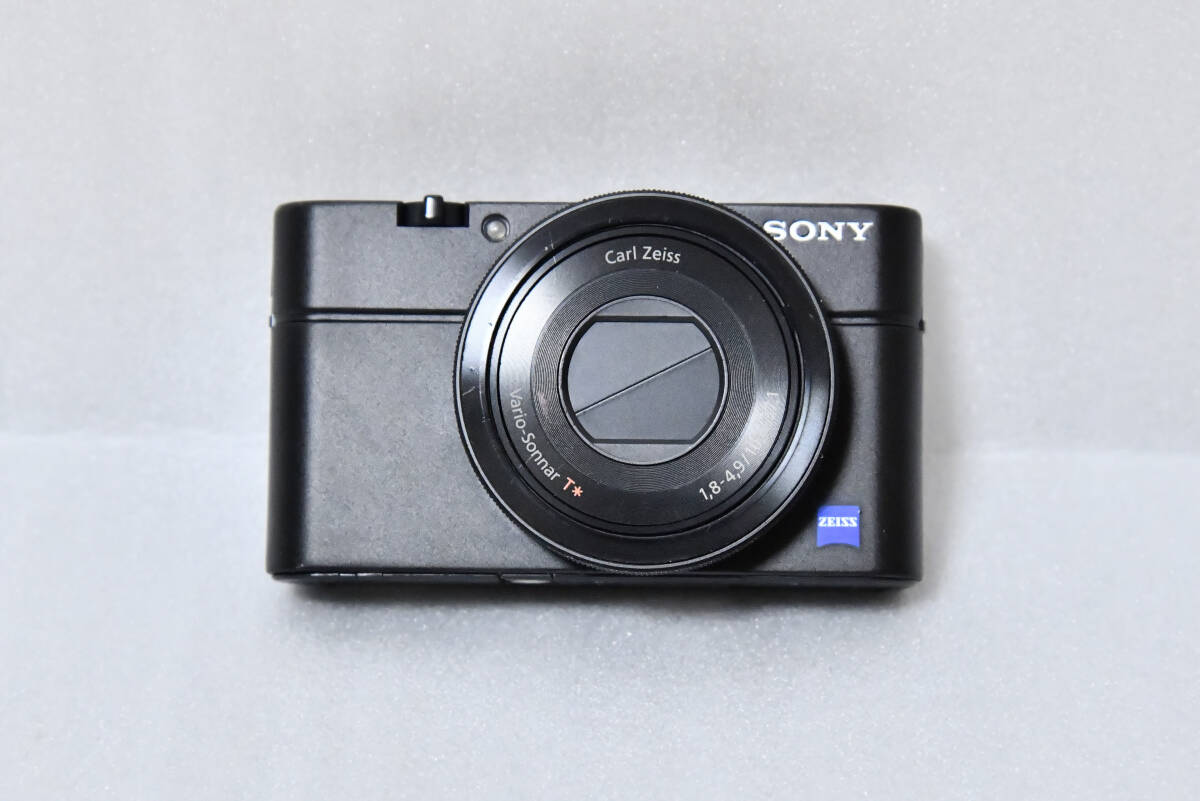 【元箱付付属品完備おまけ付き】ソニー DSC-RX100 64GB Class10 SDカード付 1インチCMOSセンサー FullHD動画撮影 SONYの画像2