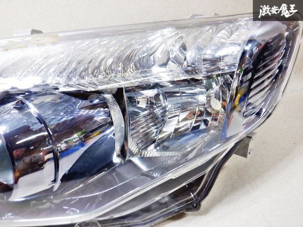 トヨタ純正 NZE141 カローラ フィールダー 前期 HID キセノン ヘッドライト ヘッドランプ 左 助手席 KOITO 12-526 即納 棚H7_画像3