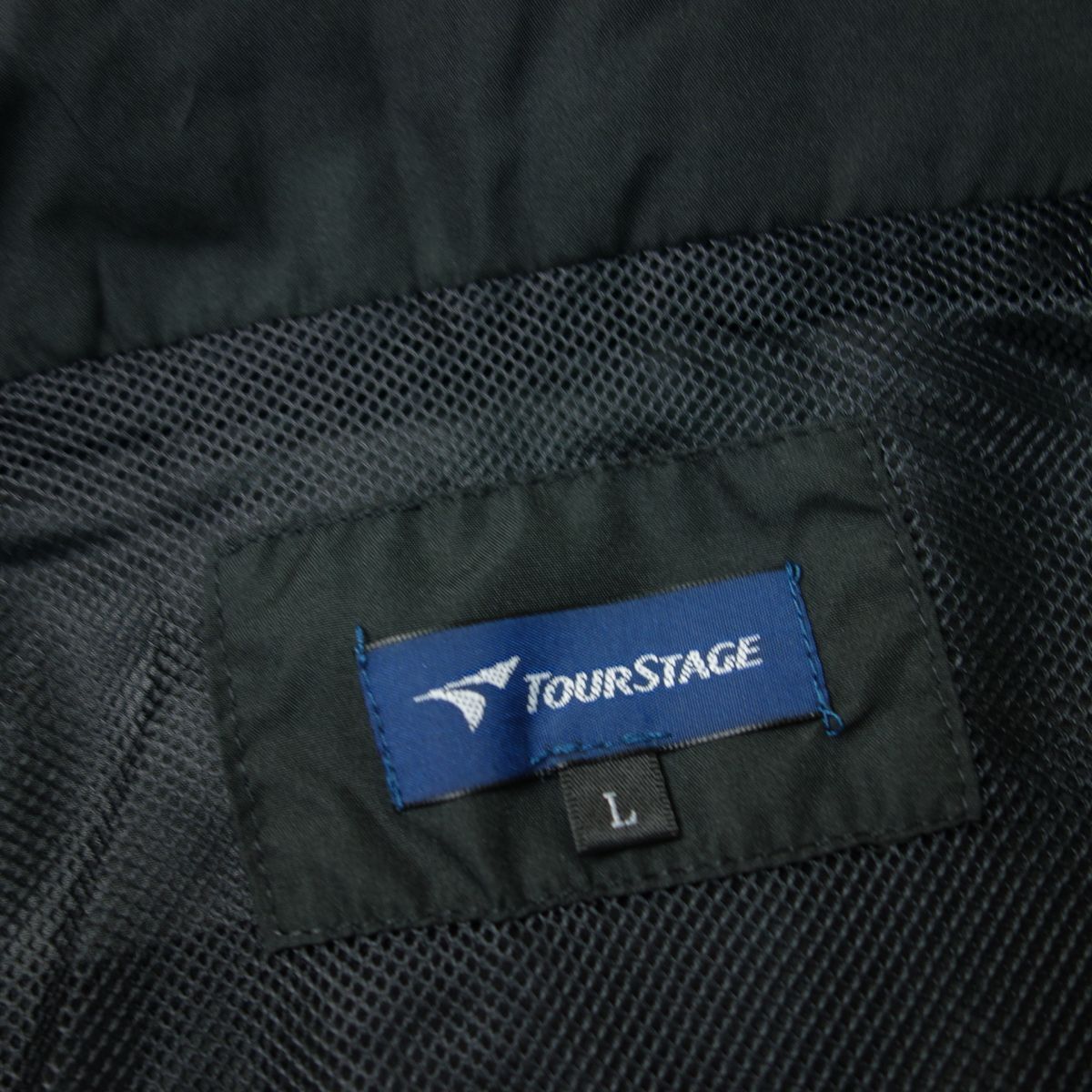 美品 TOURSTAGE ツアーステージ 防風撥水 ロゴプリントジップアップベスト L ブラック メンズ ゴルフウェアの画像5