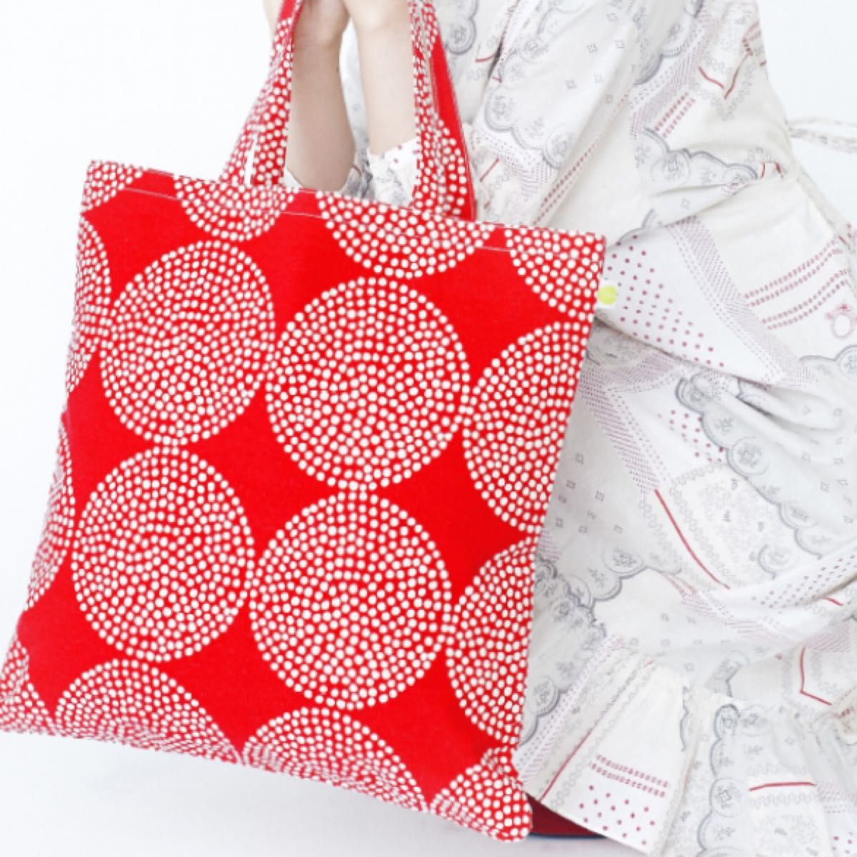 see design Red Tote Bag Book トートバッグ