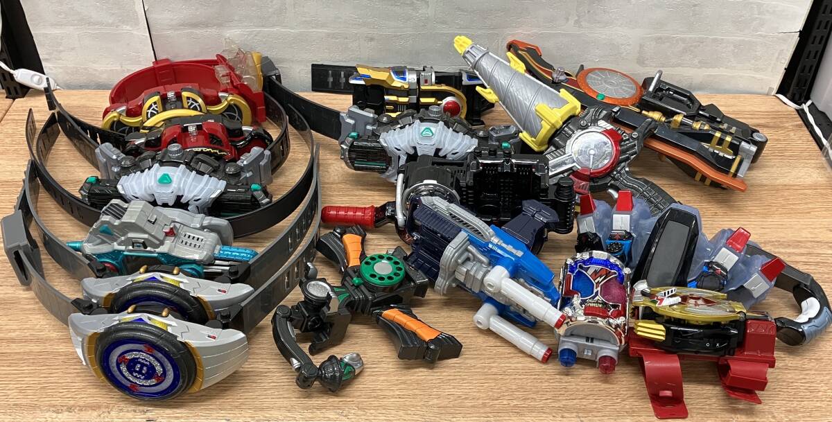  Junk *[ Kamen Rider ] metamorphosis belt etc. toy set sale Kiva Fourze Exe ido build geo u