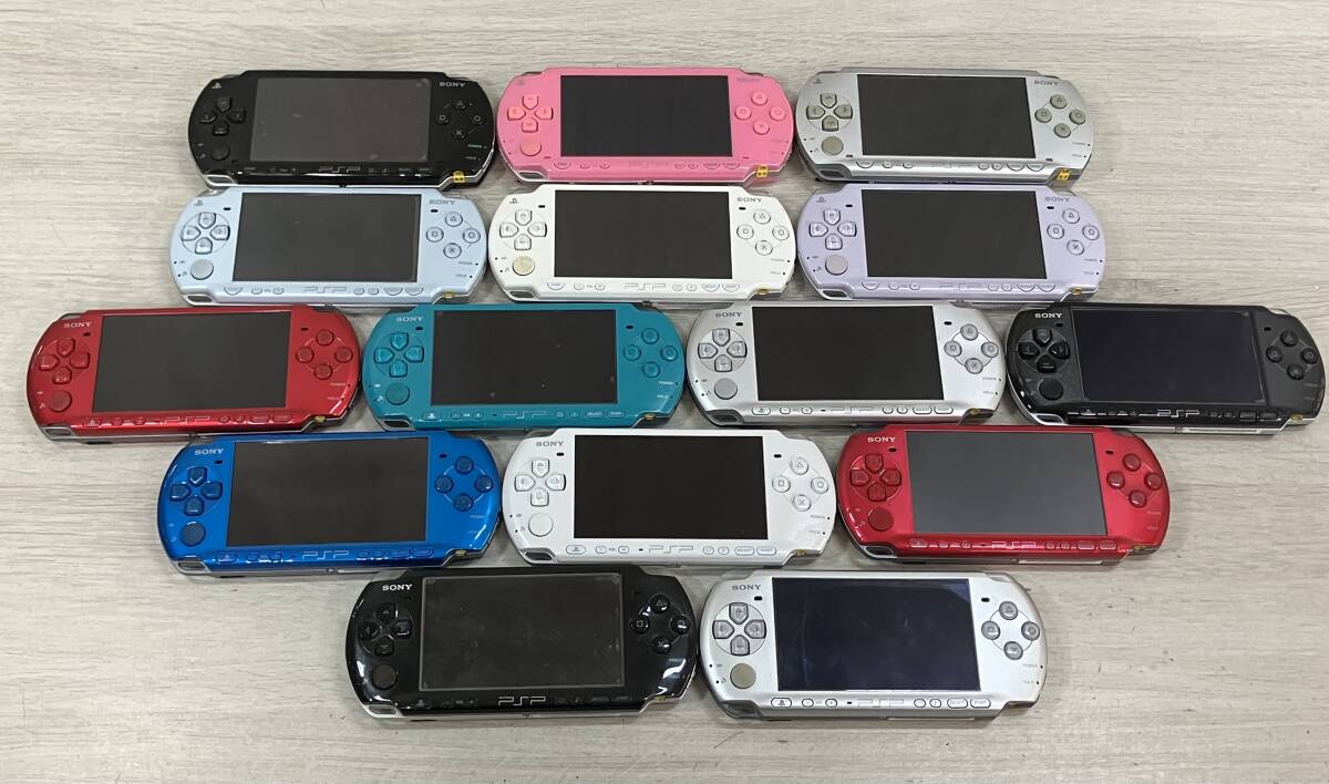 【ジャンク】 SONY PSP プレイステーション・ポータブル PSP-3000 9台 / PSP-2000 3台 / PSP-1000 3台 計15台 本体 まとめ売り_画像1