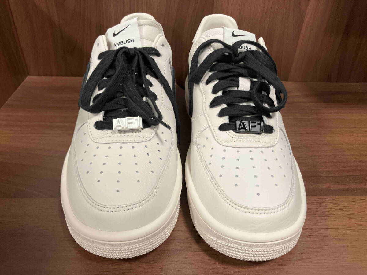 NIKE × AMBUSH ナイキ×アンブッシュ AIR FORCE 1 LOW SP ホワイト ローカットスニーカー 靴紐替え・箱有り メンズ 26.0㎝_画像2