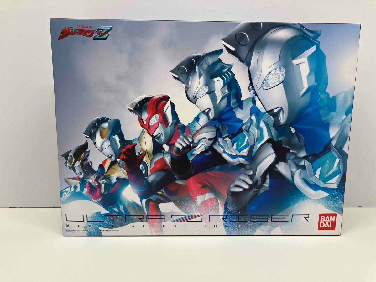 今話題のアイテムを ウルトラゼットライザー 動作確認済 現状品 -MEMORIAL ウルトラマンZ EDITION- ウルトラマン