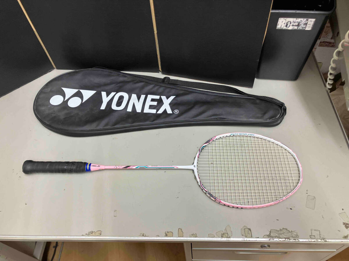 ヨネックス ナノレイ250 YONEX バドミントンラケット　ピンク　ケース付き_画像1