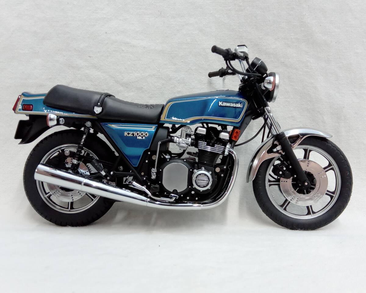 ジャンク WIT's KAWASAKI KZ1000 Mk.II ウィッツ カワサキ ルミナスネイビー 1/12 BK126 オートバイ 模型_画像6