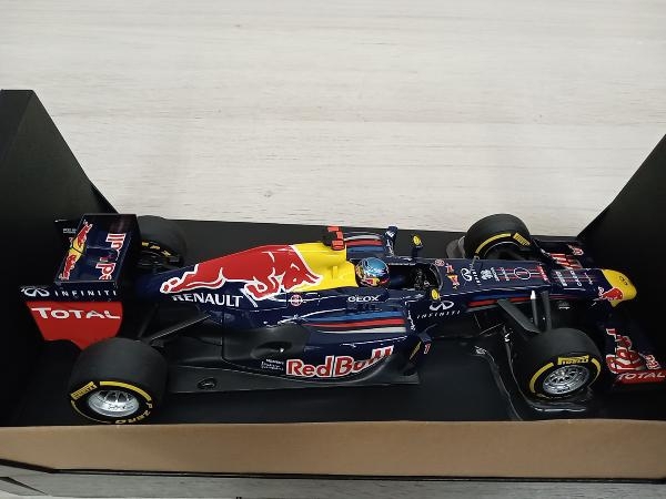 MINICHAMPS 1/18 レッドブル レーシング ルノー RB8 S.ベッテル 2012 ミニチャンプス_画像6