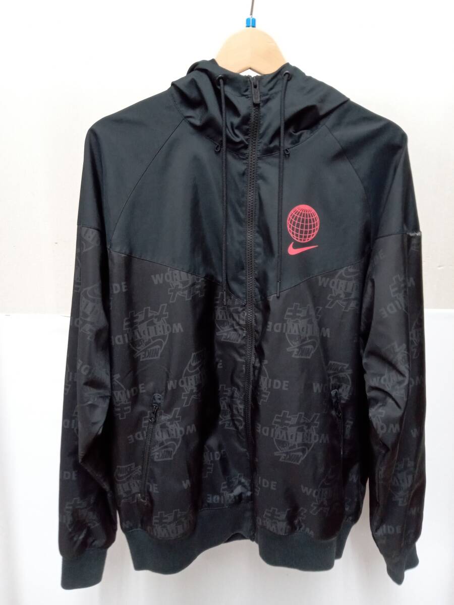 NIKE GEL HE WINDRUNNER JKT　ナイキ ウインドランナー　ナイロンジップアップジャケット ブラック DA1477-010　Lサイズ_画像1