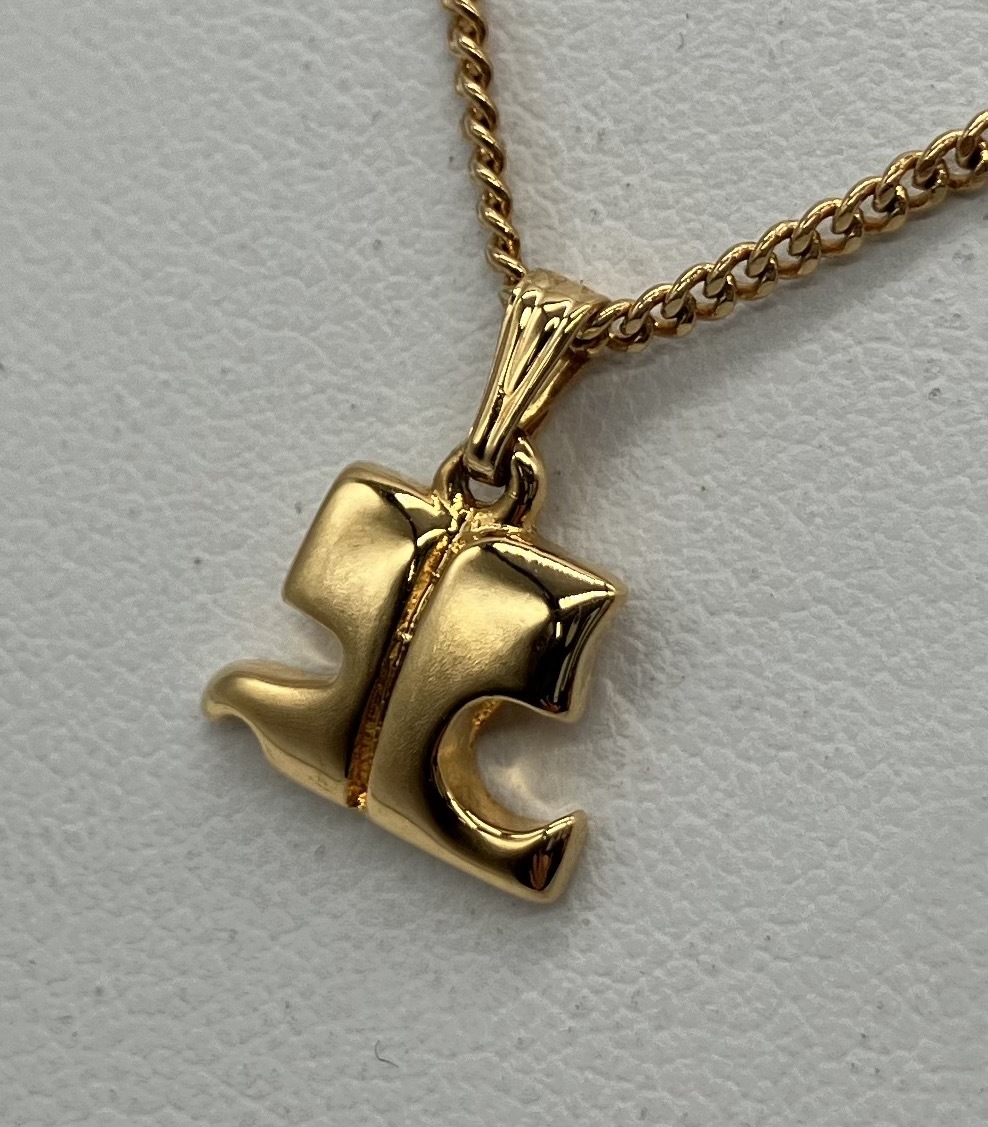 courreges 40+6cm Logo Mark Gold color necklace 