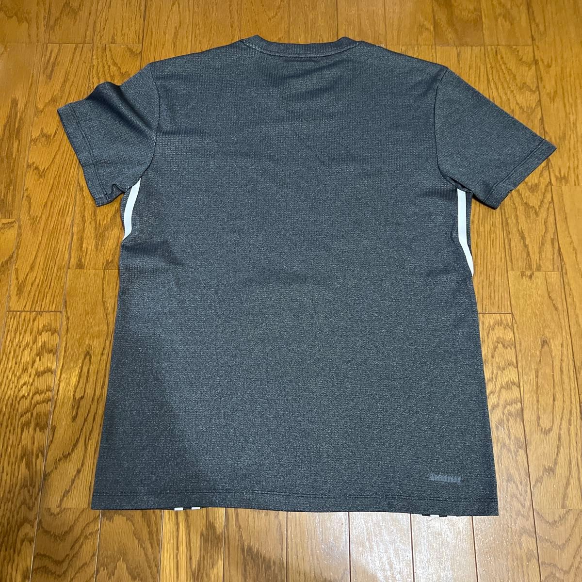 Tシャツ 坂本勇人2000本安打記念商品|Yahoo!フリマ(旧PayPay Tシャツ 坂本勇人2000本安打記念商品|Yahoo!フリマ(旧PayPay